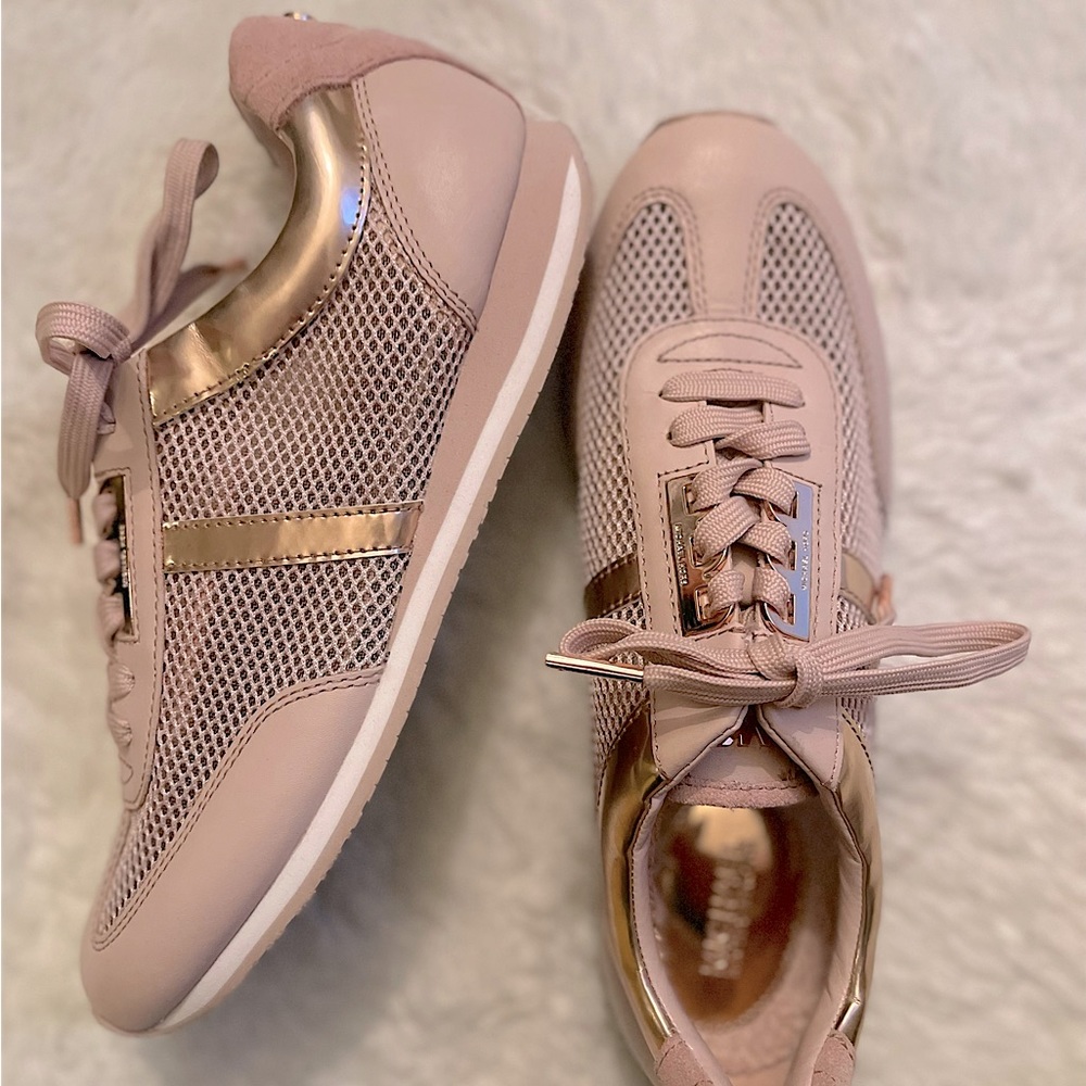 Michael Kors Sneakers, light pink/mauve & rose gold mesh, size 8 1/2